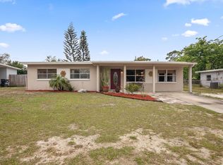 160 N Hilltop Dr, Titusville, FL 32796