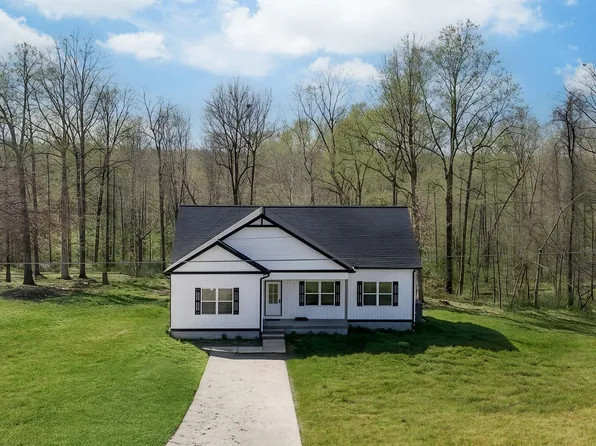 3033 Bowker Rd, Charlotte, TN 37036