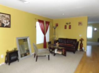14042 Crystal St, Hesperia, CA 92344