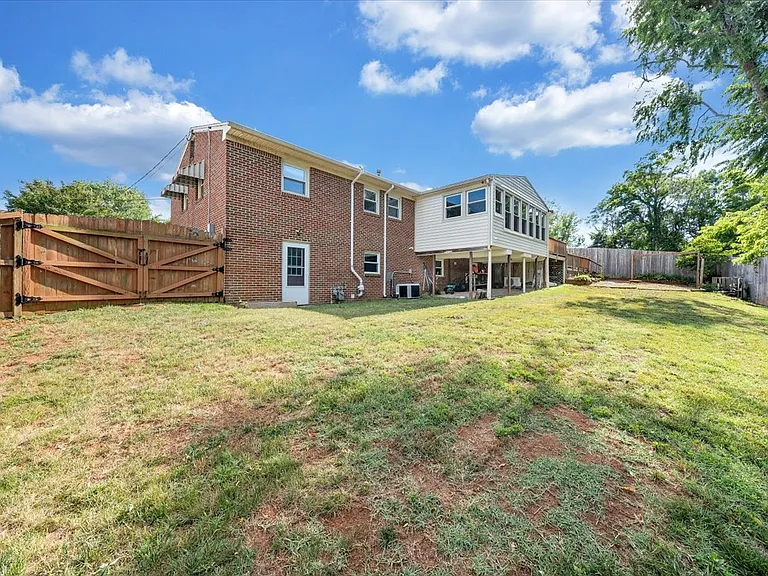 621 Aragona Dr — Photo 67