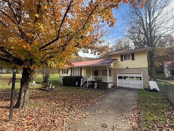 2nd image of 5269 Hewett Town Cir