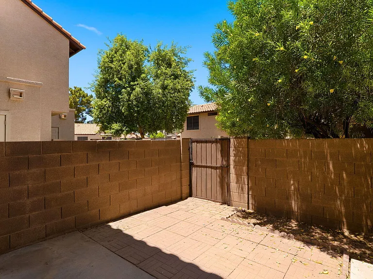 921 W University Dr #1231 — Photo 20