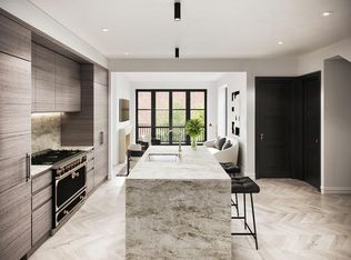 112 Charles St #1, Boston, MA 02114