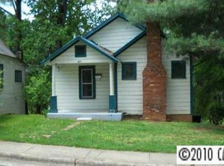 357 N Tradd St, Statesville, NC 28677