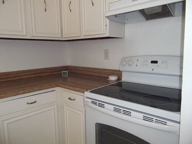1st image of 2037 Zinno Blvd