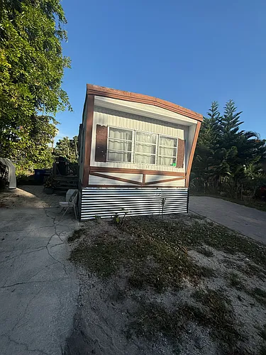 5010 33rd Ave #31 Photo 1