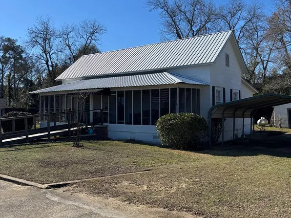 144 W Railroad Street, Warwick, GA 31796