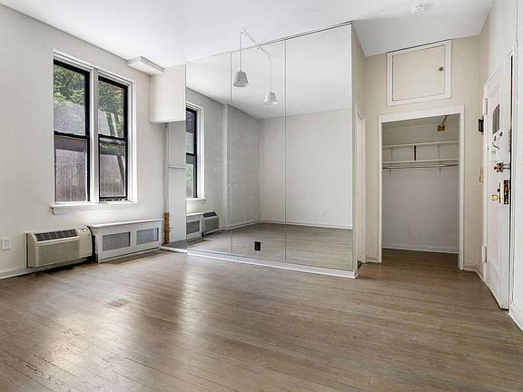 2nd image of 165 E 36th St APT 3B