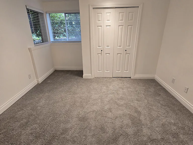 8964 Redmond Woodinville Rd NE #203 — Photo 18