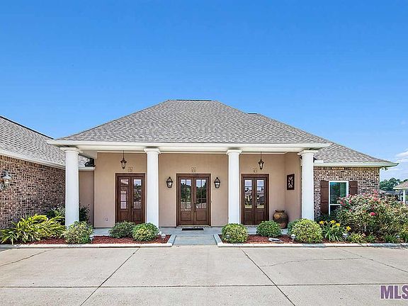 4th image of 27851 Lakeshore Dr