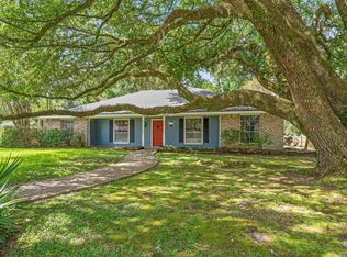 12674 S Highmeadow Ct, Baton Rouge, LA 70816