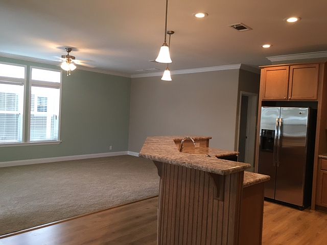 2nd image of 98 Plantation Blvd