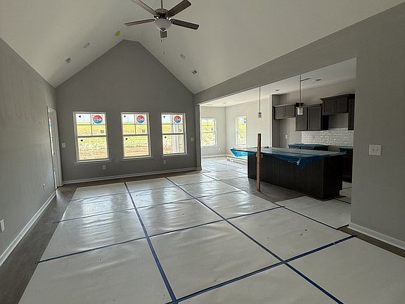 2nd image of 1129 Bluecreek Cir Lot 215