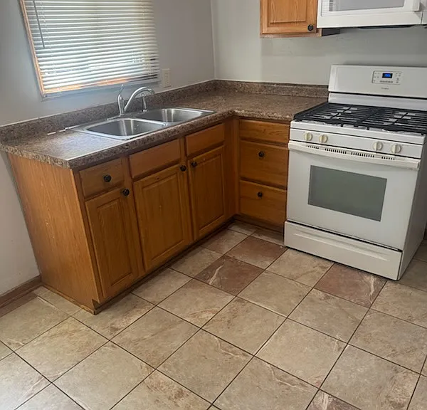 6402 Xenium Ln N #2 — Photo 6