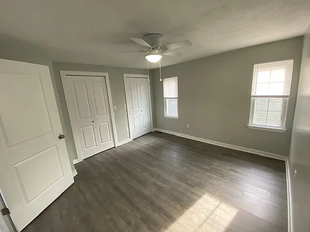 1011 Logan St SE — Photo 11