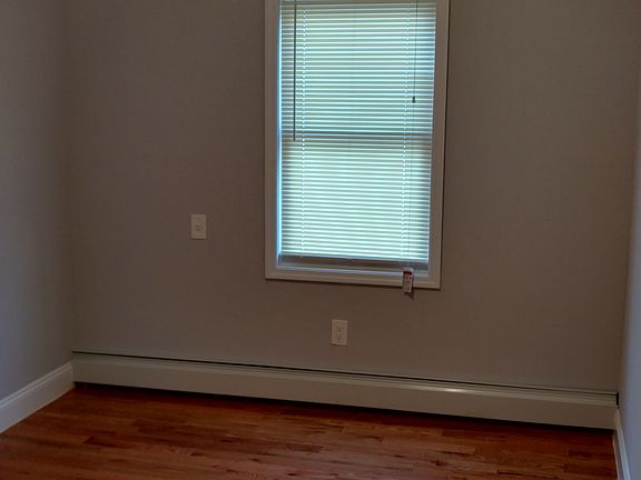 5th image of 10835 173rd Street # Fl 2nd