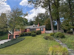 3120 N Pollard St, Arlington, VA 22207
