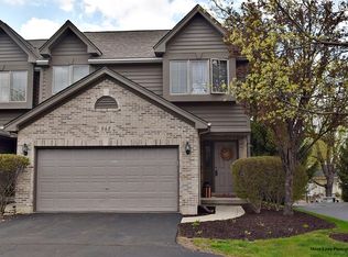 942 Ascot Dr, Elgin, IL 60123