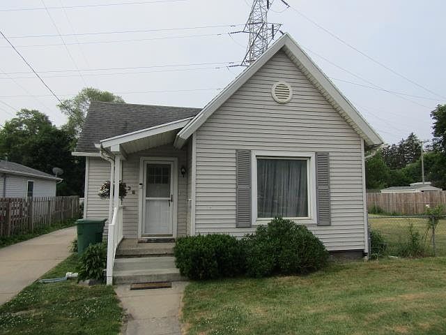1st image of 536 Corunna Ave