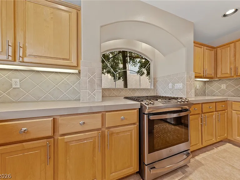 10878 Dornoch Castle St — Photo 16