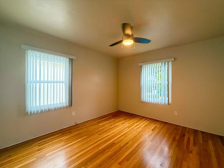 4756 Cape May Ave — Photo 16