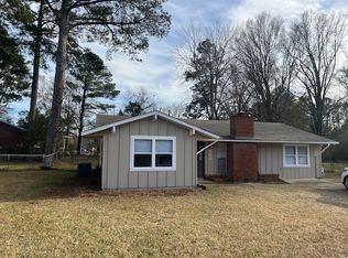 503 Sycamore St, Starkville, MS 39759