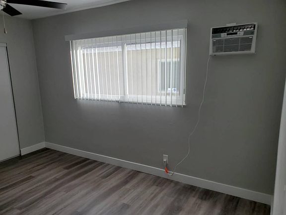 5th image of 941 N Cedar St APT 2