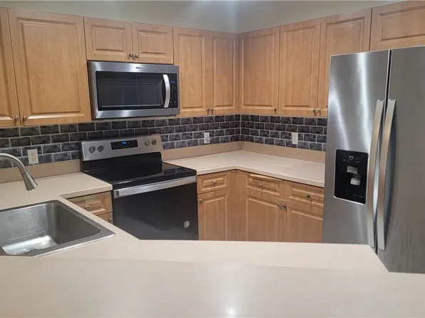 3953 Pomodoro Cir Unit 202, Cape Coral, FL 33909