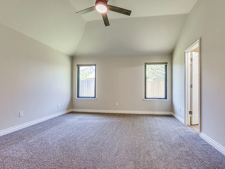 18609 Cola Dr — Photo 11