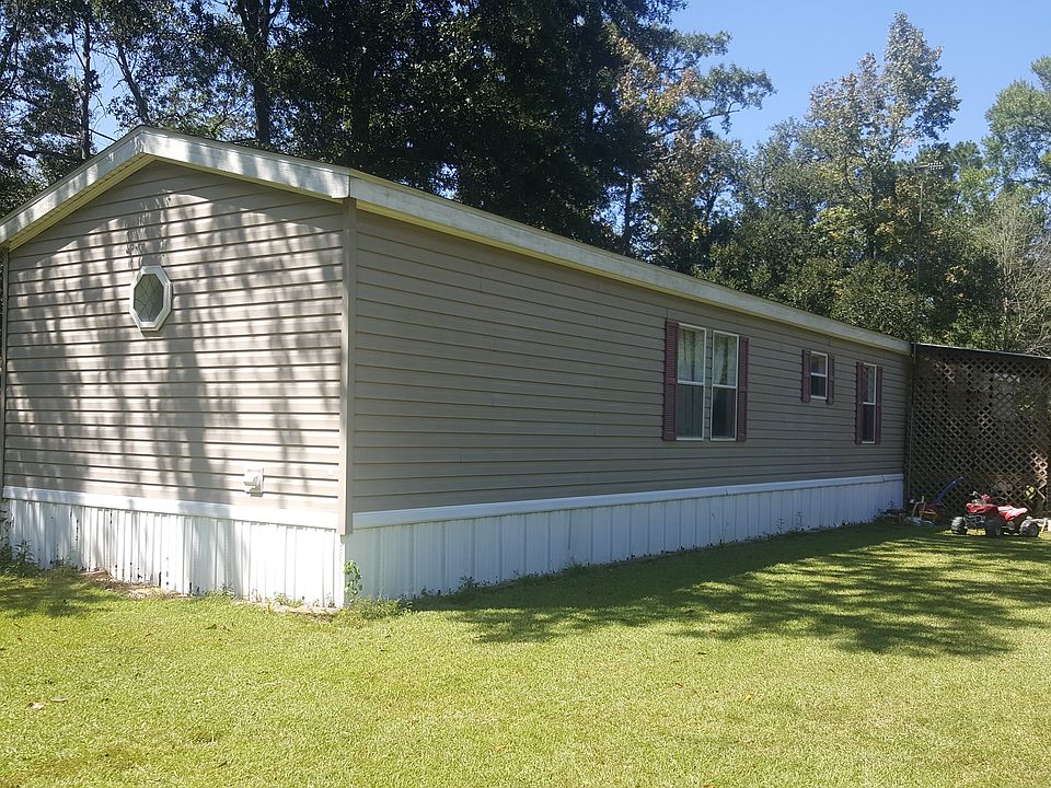 1st image of 67341 Wilson Ln
