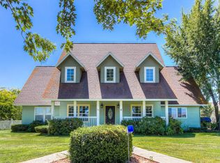 340 Lone Dove Ln, Yakima, WA 98903