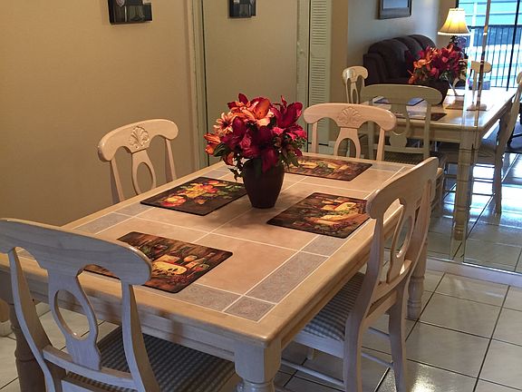 5th image of 7128 Ashmont Cir #207