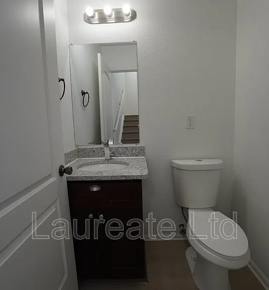 2995 W Yale Ave — Photo 14