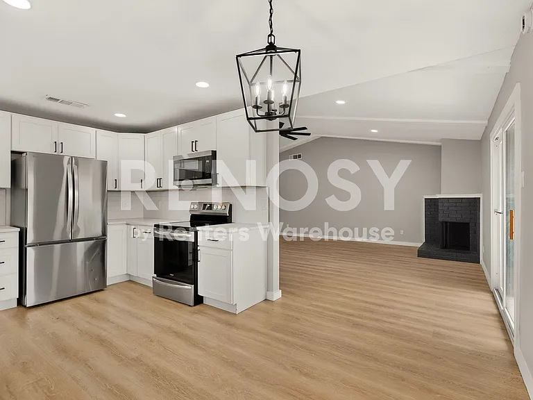 507 S Spring Creek Dr — Photo 16