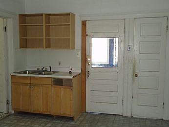 2nd image of 11406 Moran St