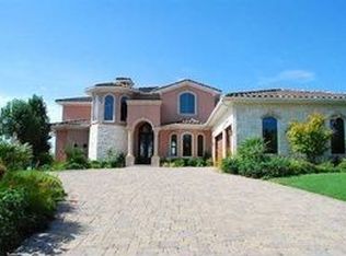 115 Applehead Island Dr, Horseshoe Bay, TX 78657