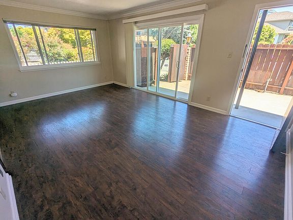 2nd image of 225 Grand Blvd APT 1