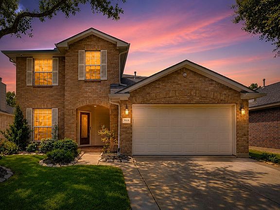 3rd image of 9319 Filaree Ridge Ln