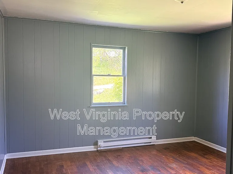 110 Peck Ct — Photo 9