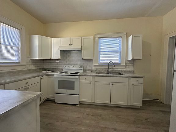 5th image of 310 Highland Ave