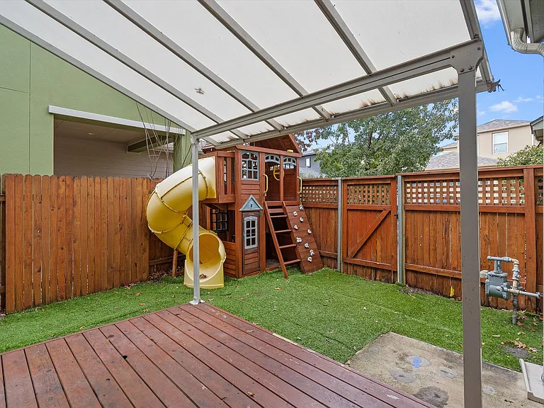 3120 Tom Miller St — Photo 38