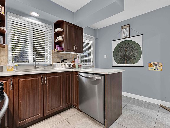 5th image of 7059 Barkley Pl