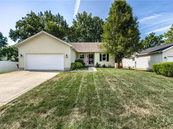 243 Forest Park Dr, Lagrange, OH 44050