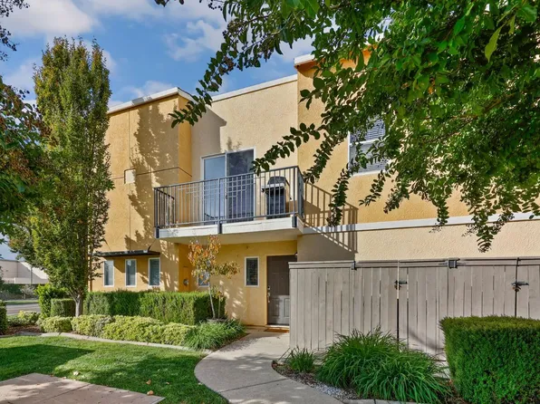 3188 Bridgeway Dr, Rancho Cordova, CA 95670