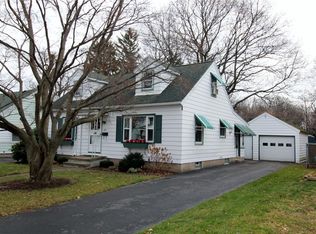 129 Cheltenham Rd, Rochester, NY 14612