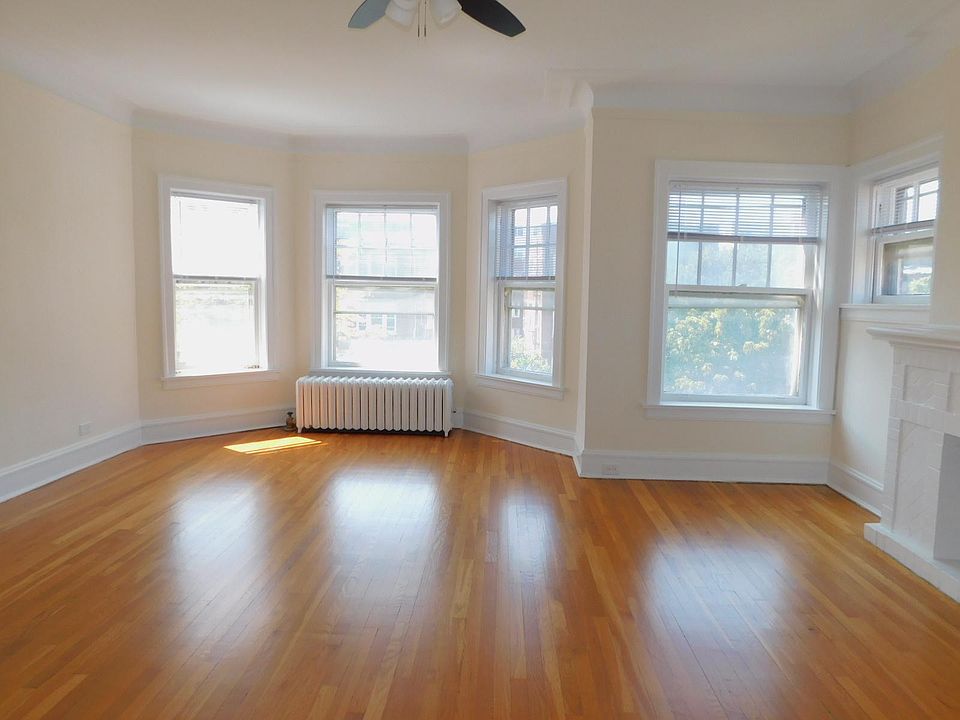 1st image of 739 Hinman Ave #W3