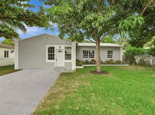 471 NW 108th St, Miami, FL 33168