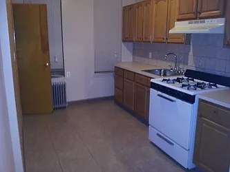 Rented by Transvilla Real Estate & Development Group Inc.