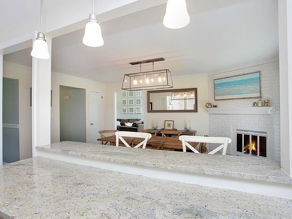 Granite counter tops in the kitchen and breakfast bar