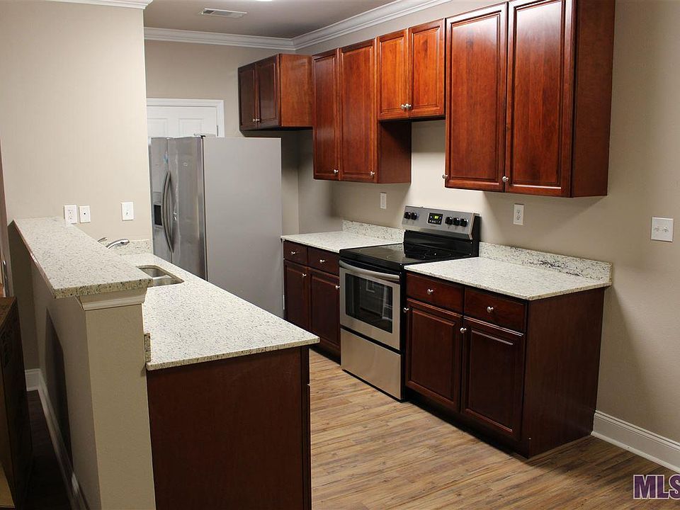 1st image of 900 Dean Lee Dr #905